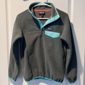 Women’s Patagonia gray quarter zip size xxs